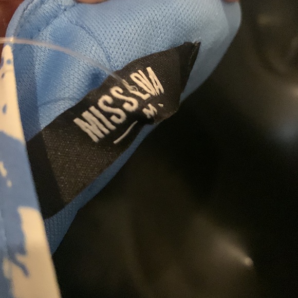 MISS LOLA Blue & white patterned dress - Picture 6 of 8